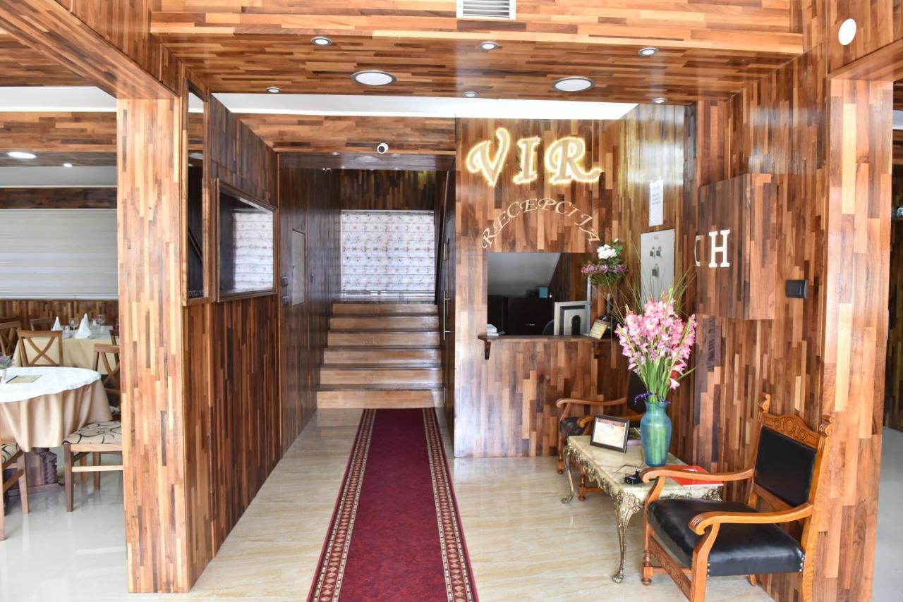 Hotel "Vir" Velika Plana Ngoại thất bức ảnh