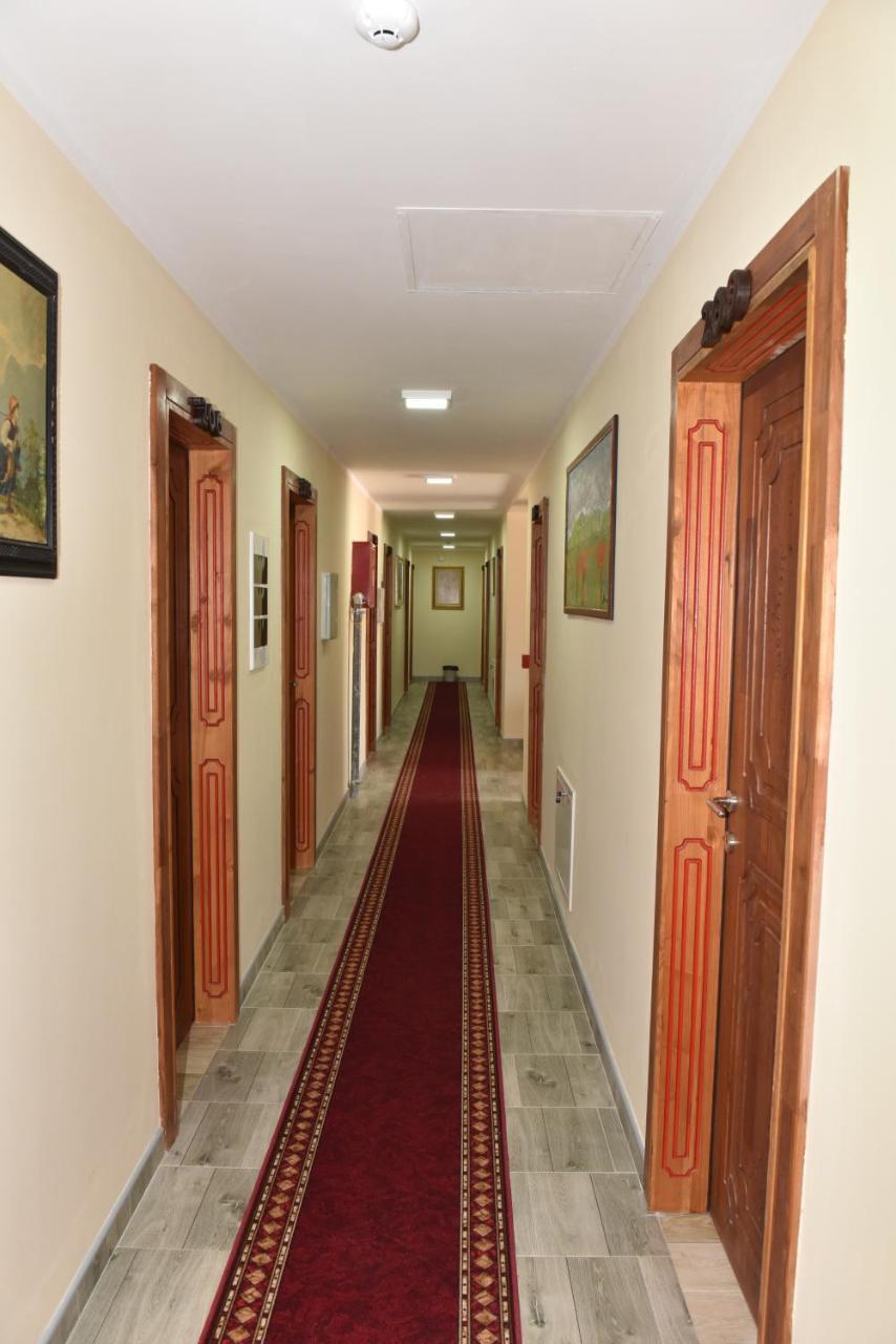 Hotel "Vir" Velika Plana Ngoại thất bức ảnh